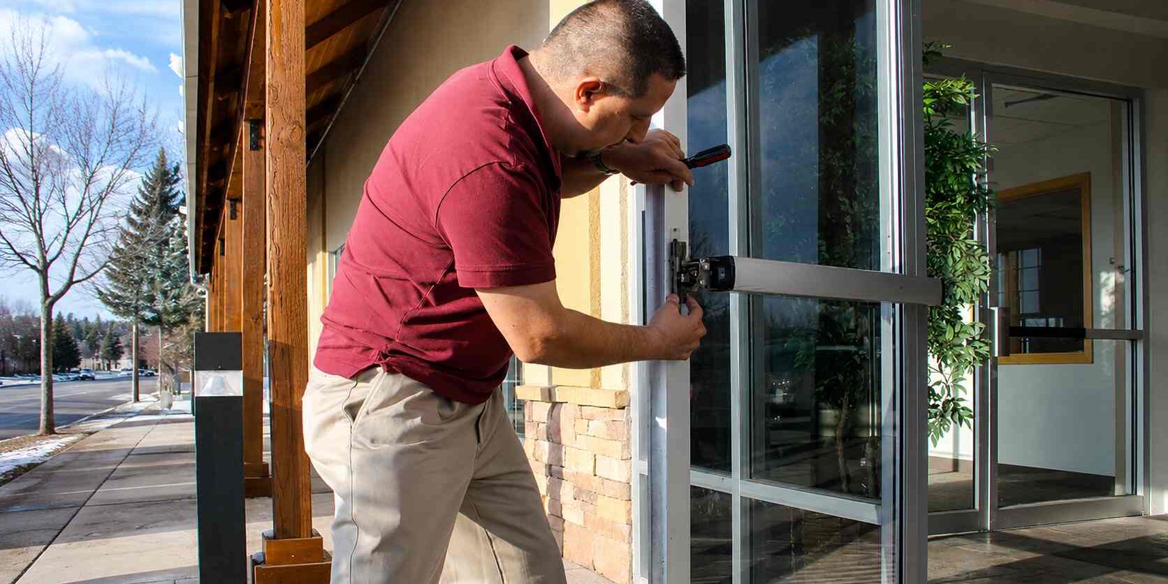 Commercial Locksmith Security Solutions Commercial Locksmith Security Solutions for Businesses Safety